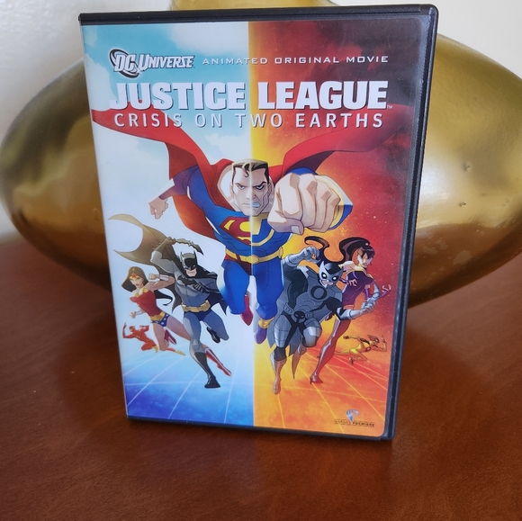 Justice League DVD COLLECTION Of two - Picture 11 of 11